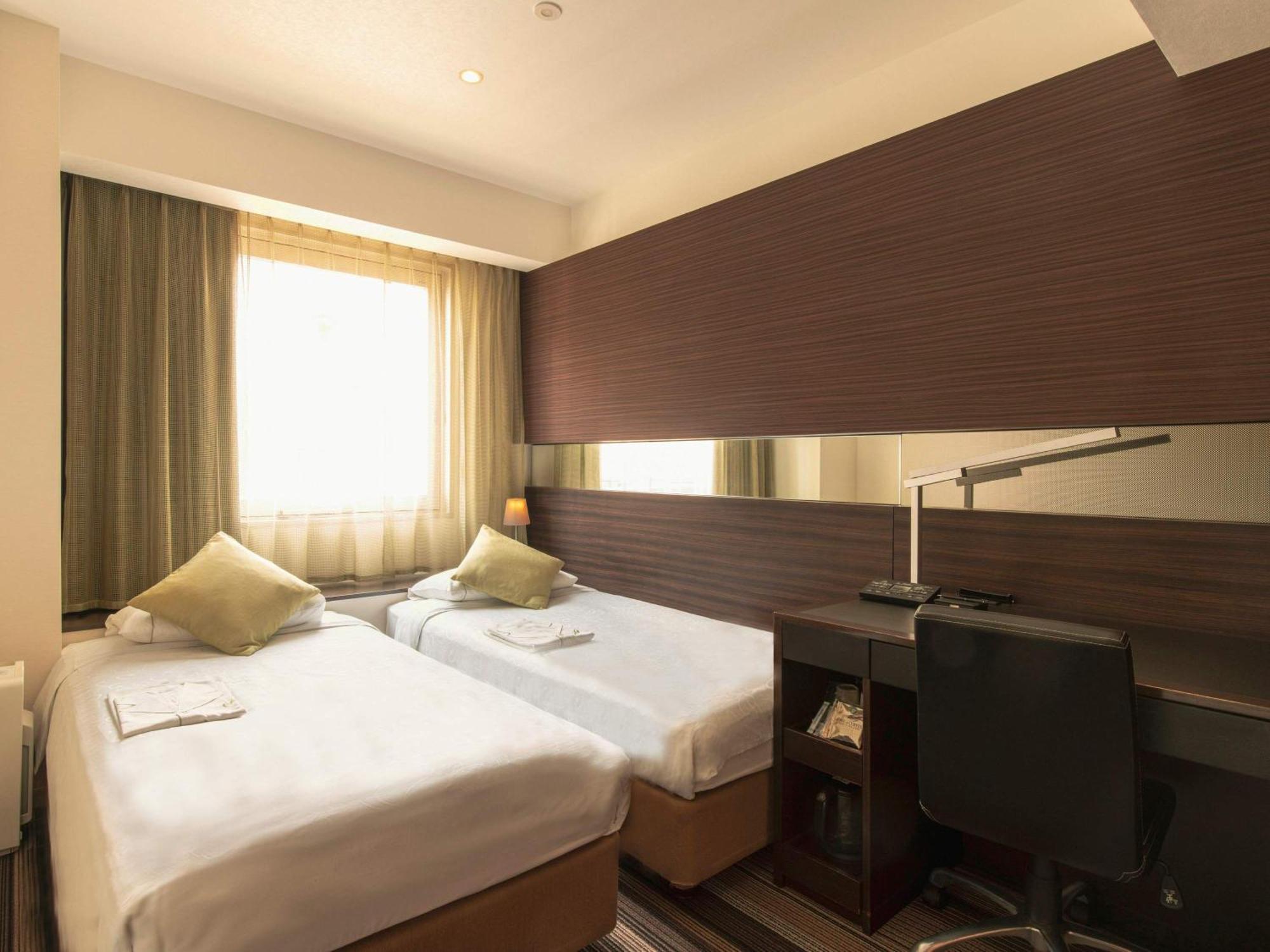 Hotel Brighton Kitahama Ōsaka