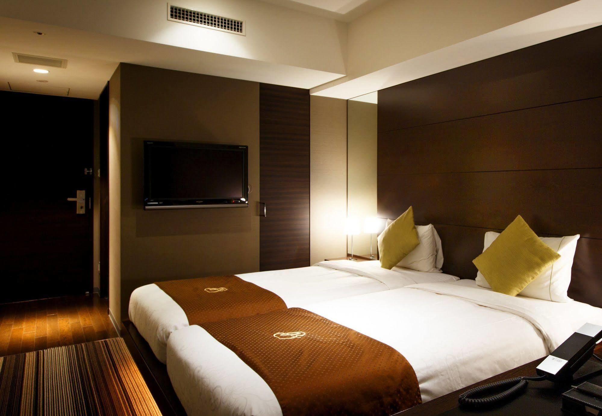 Brighton Kitahama 4* Ōsaka